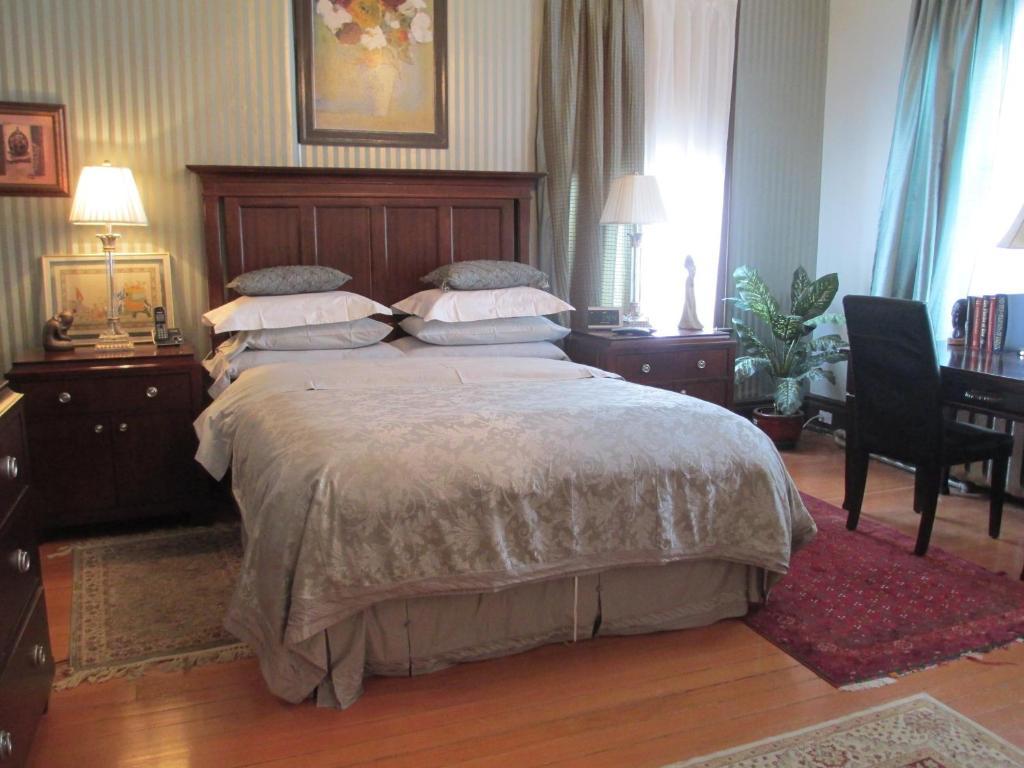 The Columns Bed & Breakfast Winnipeg Chambre photo